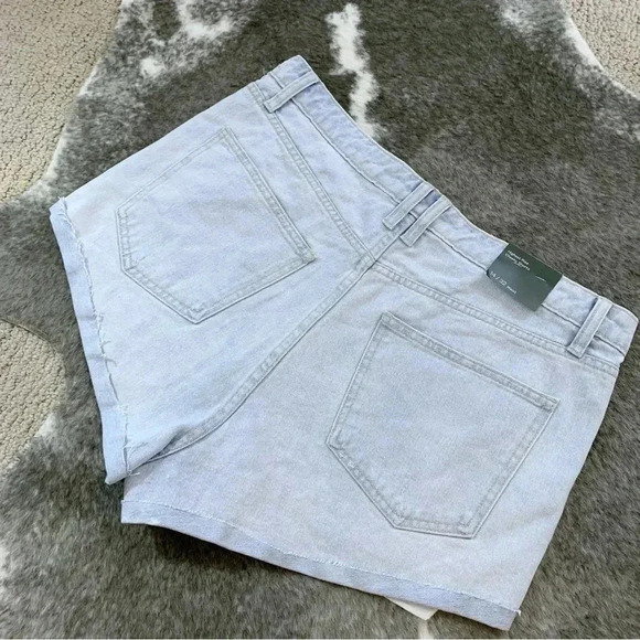 NWT Highest Rise Cheeky Shorts - Picture 5 of 11